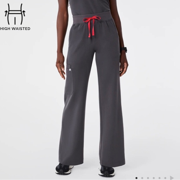 Figs Pants - Women’s figs High Waisted Isabel Wide Leg Scrub Pants charcoal LG REG 1001567R